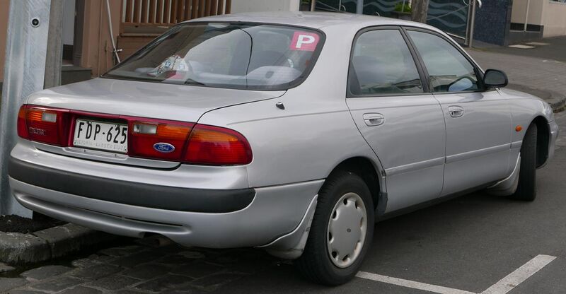 File:1993 Ford Telstar (AX) GLX sedan (2015-07-16) 02.jpg