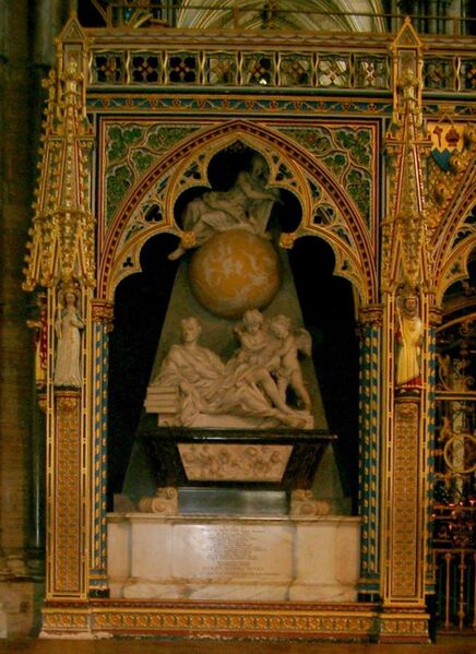 File:Isaac Newton grave in Westminster Abbey.jpg