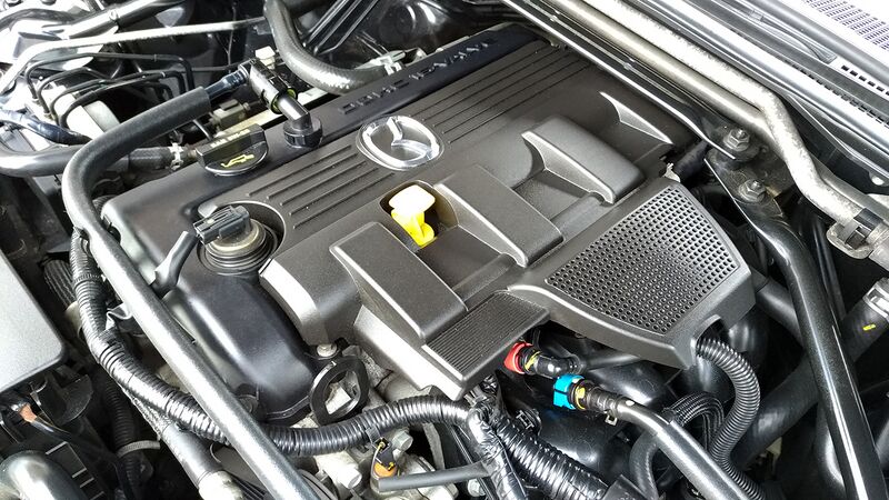 File:Mazda MX-5 NC - 2.0 MZR Engine 02.jpg