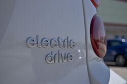 Smart-electric-drive-badge.jpg