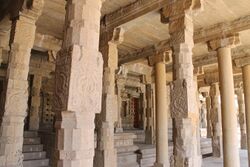 "Amazing pillars and beams in World Heritage Monument Airavatesvara Temple".JPG