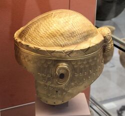 Meskalamdug helmet British Museum electrotype copy original is in the Iraq Museum, Bagdad.jpg