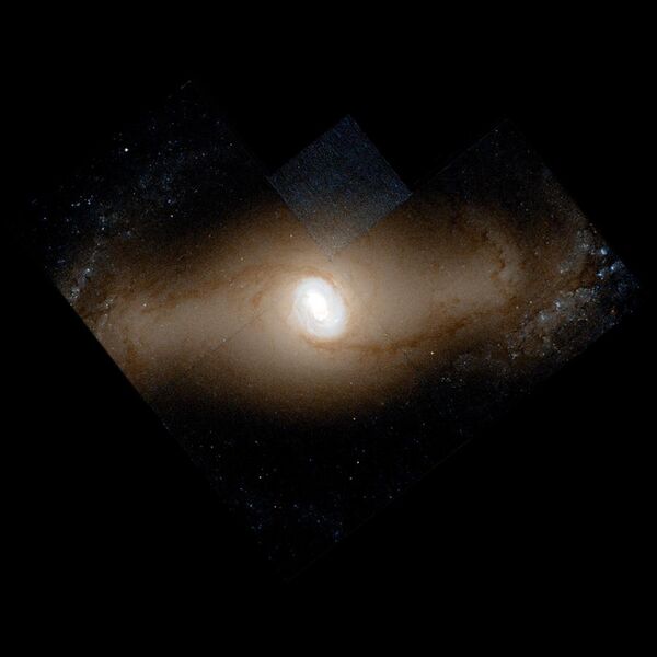 File:NGC1433-hst-R814GB450.jpg