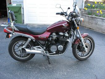 1983 Honda 650 Nighthawk.jpg