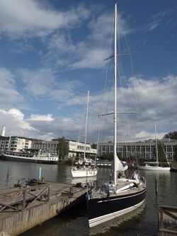 Swan 461 och Swan 441 i Åbo gästhamn Swan Archipelago Regatta 2012 01.jpg