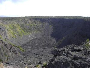 Chain of Craters Road, Kilauea, Hawaii, USA2.jpg
