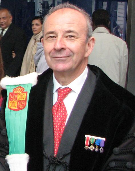 File:Erol Gelenbe Imperial College 2010 graduations.jpg