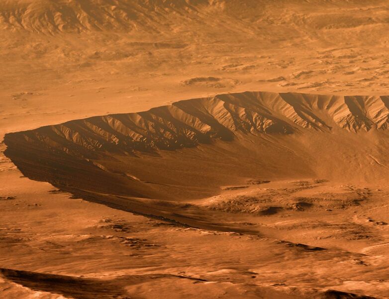 File:Gasa Crater - Mars.jpg