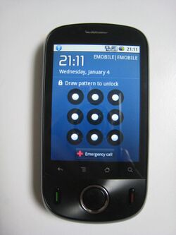 Huawei IDEOS U8150 front.jpg