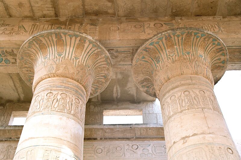 File:Luxor, West Bank, Ramesseum, column top decorations, Egypt, Oct 2004.jpg