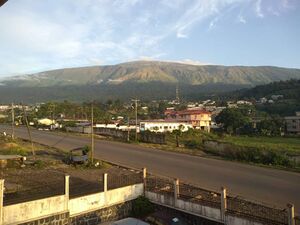 Mount Cameroon view from Buea (Soppo).jpg