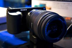 Sony NEX-F3 (1).jpg