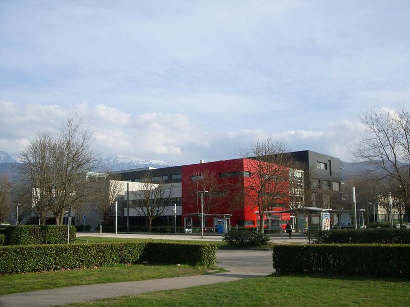 File:ESA campus Grenoble.JPG