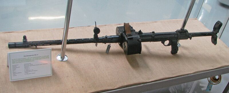 File:Munster MG15 (dark1).jpg