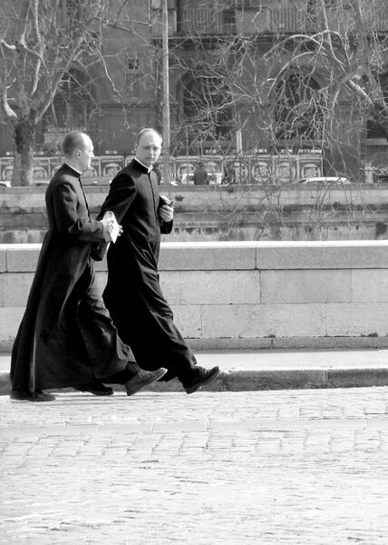 File:Priests rome.jpg