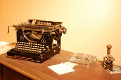Typewriter La Plata Museum.JPG