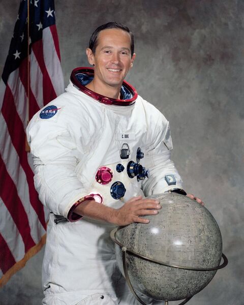 File:Official NASA portrait Charles Moss Duke Jr.jpg