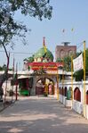 Shrine of Abdul Ghani between Shalamar Garden