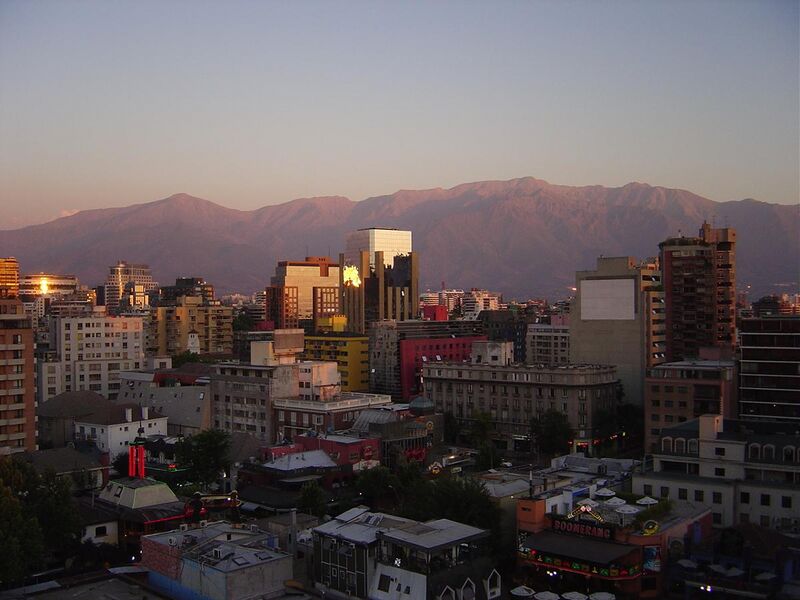 File:Santiago de Chile.jpg