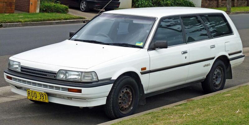 File:1991 Toyota Camry (SV21) Spirit station wagon (2010-09-19) 01.jpg