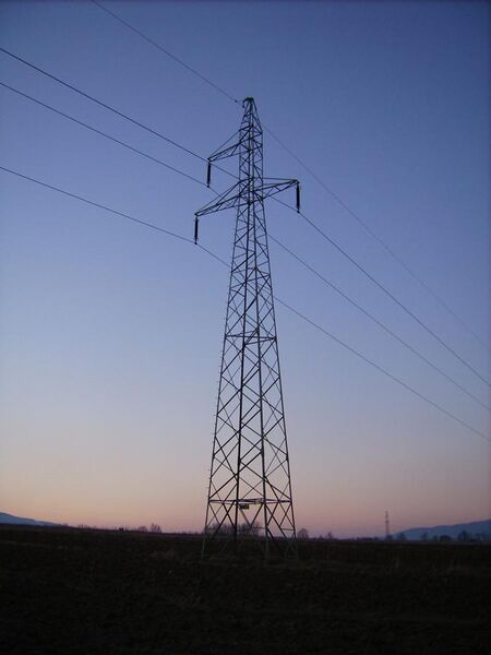 File:Electricity pylon DSCI0402.jpg