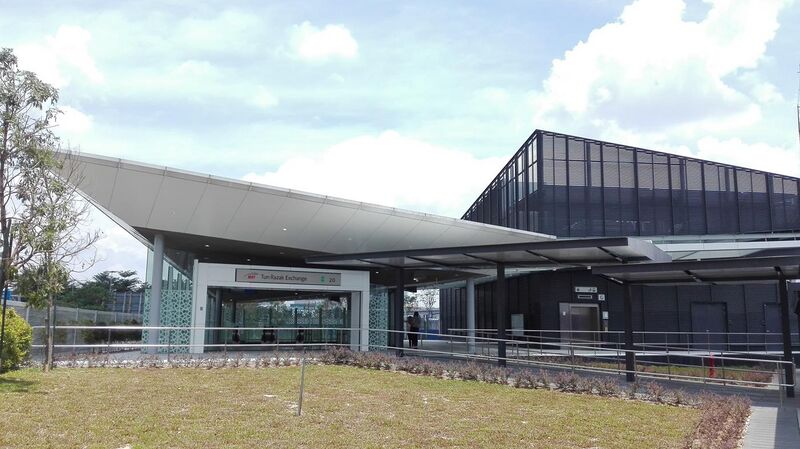 File:Entrance B of Tun Razak Exchange MRT station.jpg