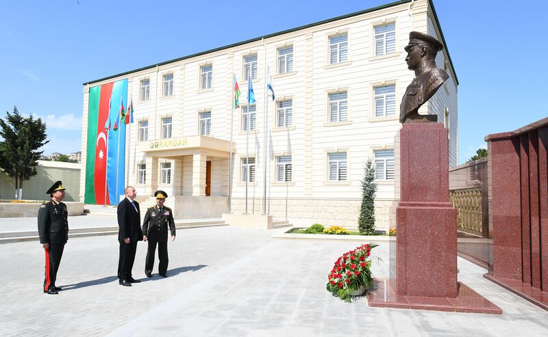 File:Ilham Aliyev viewed conditions created at newly-reconstructed Military Lyceum named after Jamshid Nakhchivanski 02.jpg