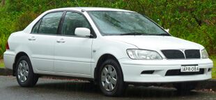 2002-2003 Mitsubishi Lancer (CG) LS sedan (2011-10-25).jpg