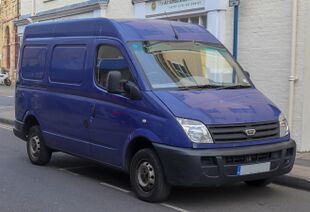 2007 LDV Maxus 2.8T 95 SWB 2.5 Front.jpg