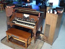 Aeolian Hammond BA Player Organ, Eboardmuseum.jpg