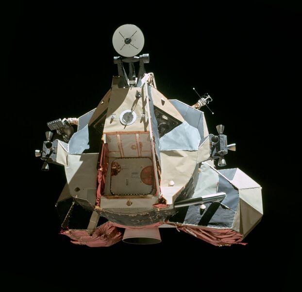 File:Apollo 17 LM Ascent Stage.jpg