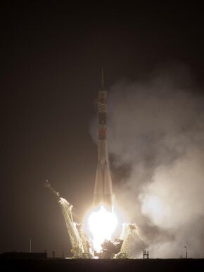 Expedition 22 Launch.jpg