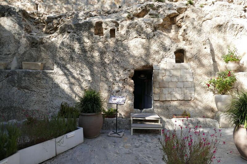 File:Jerusalem-Garden-Tomb-KTM-1266.jpg
