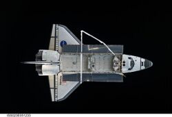 STS132 Atlantis undocking2.jpg