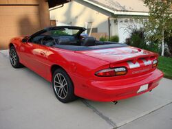 2002ChevroletCamaroSS35-002.jpg