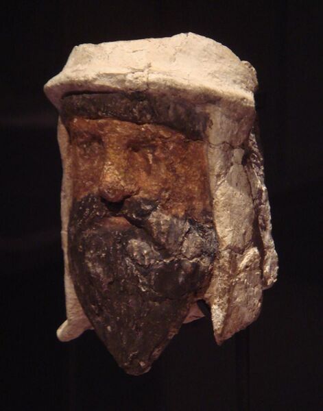 File:Head of Bactrian ruler (Satrap), Temple of the Oxus, Takht-i-Sangin, 3rd-2nd century BCE (left side).jpg