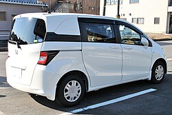 Honda Freed Spike 2.JPG