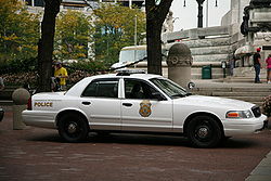 Indianapolis Metropolitan police cruiser 2.jpg