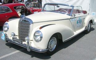 Mercedes-Benz 300S Roadster 1953.jpg