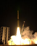 Minotaur 1 with Streak (23 Sep. 2005).jpg