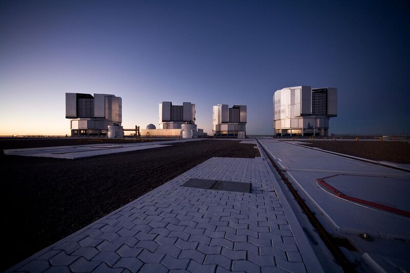 File:Paranal Platform After Sunset (ESO).jpg