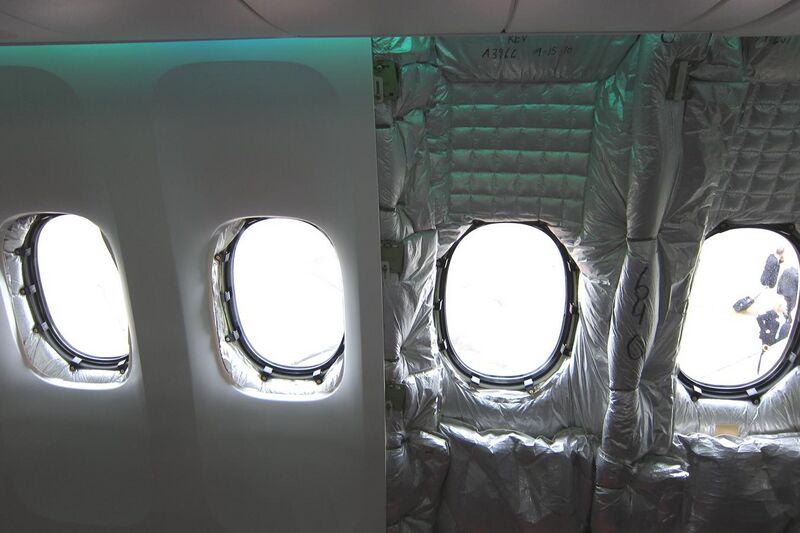File:Aircraft cabin insulation in a B747-8.jpg