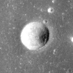 Borel crater AS17-P-2764.jpg