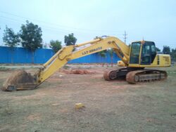 L&T Komatsu Excavator.jpg