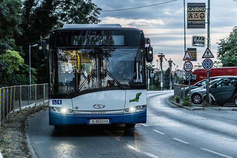 File:Varna Solaris bus.JPG
