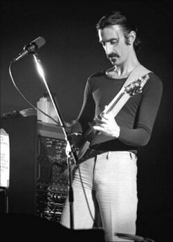 Zappa 16011977 01 300.jpg