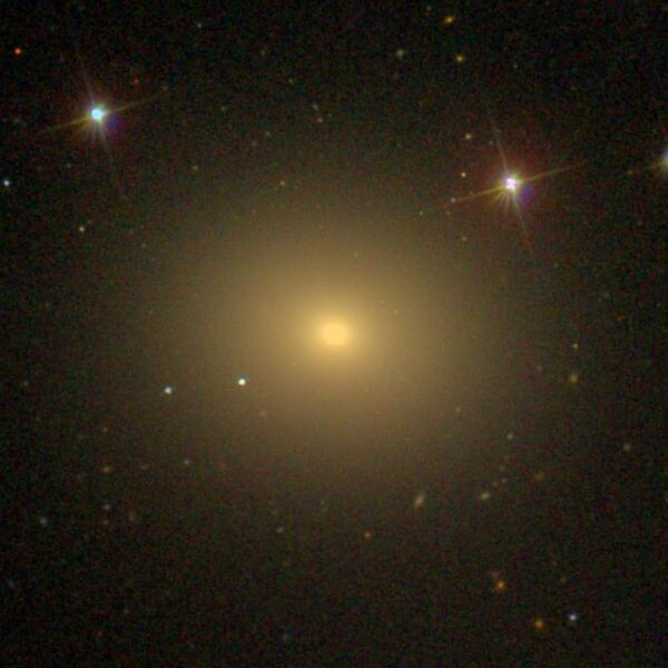 File:NGC3608 - SDSS DR14.jpg