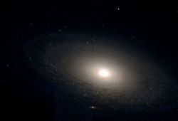 NGC 3898 hst 09042 R814B450 06359 606.png