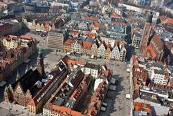 Wrocław - fotopolska.eu (293941).jpg