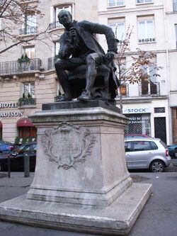 Diderot-statue.jpg